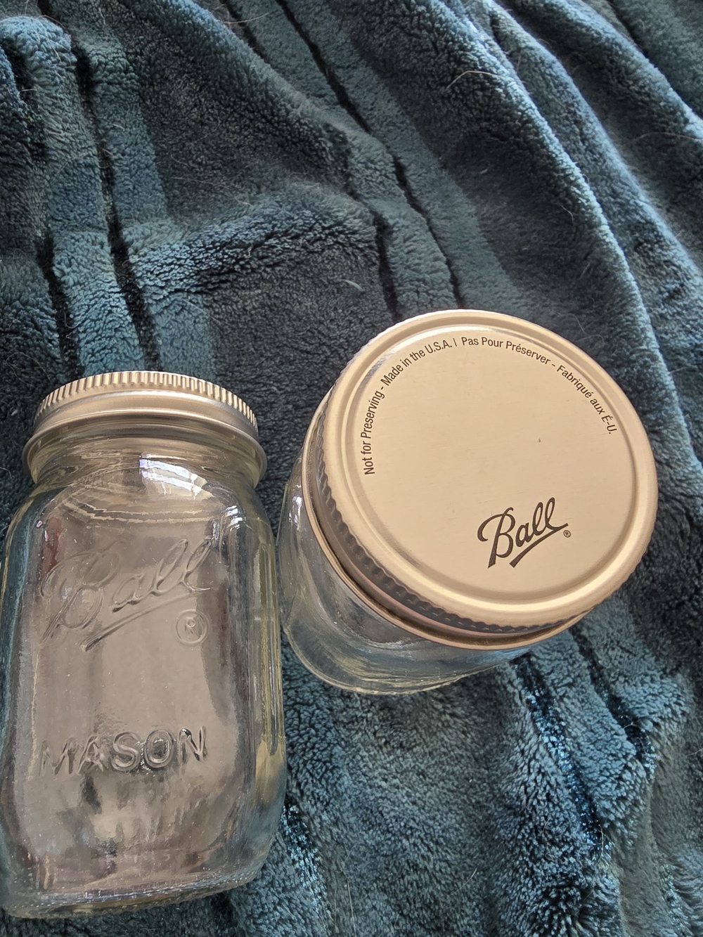 Ball Clear Glass Mason Jars with Silver Lids - Set of 2